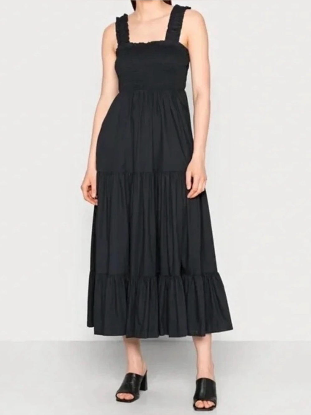 Abercrombie & Fitch Smocked Tiered Maxi Dress in Black